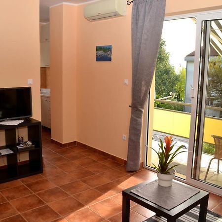 לובראן Apartment Renata מראה חיצוני תמונה
