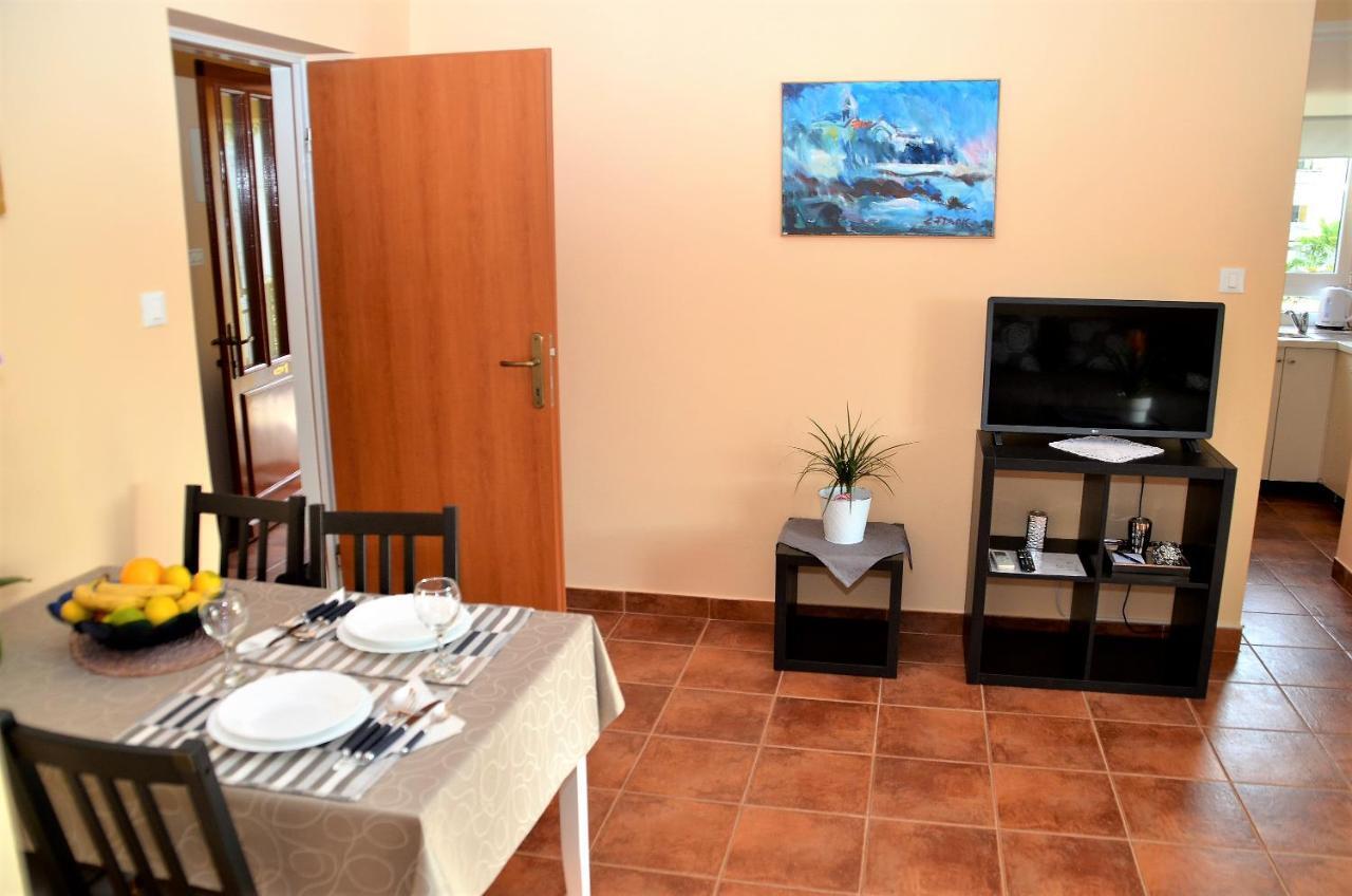 לובראן Apartment Renata מראה חיצוני תמונה