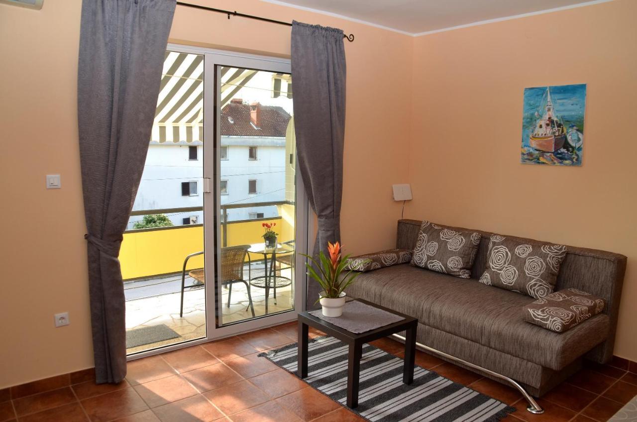 לובראן Apartment Renata מראה חיצוני תמונה